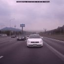 고속버스 추돌 사고 이미지