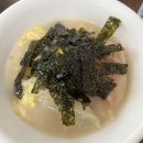 진짜 술은 만능 특효약인 것 같아 기분 안 좋으면 술을 마시면 되고 소독할 때도 술 마시면 되고...