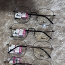 안경플러스 이미지