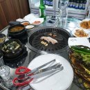 돼지 삼촌 이미지