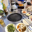 꿀꿀뒷고기 이미지