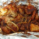 용소7길 | 냠냠숯불두마리치킨 아주옥포점 숯불양념구이 순살 보통맛 배달 후기