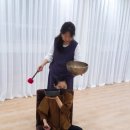 싱잉볼 명상 이미지