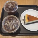 밀린일상 빙자한 먹은 일기(역삼 블루보틀, 새우전, 보쌈)