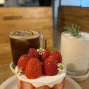 커피주의보 제주 이도이동 가성비 딸기케이크 맛집 <b>커피</b><b>주의보</b> | 다락방 아늑한 카페 추천