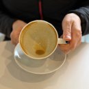 하이브랜드 앞 | 부산 신상 대형카페 브랜드하이커피 센텀 카페 추천