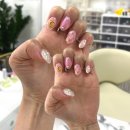 고운손 예쁜눈