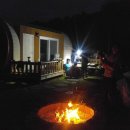 져스틴 하우스 이미지