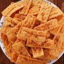 양볼트 | 마라덕후 취향 저격하는 찐 마라 맛 과자 한국 첫 론칭 한 마라과자 ‘마라볼트’ 후기