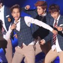 으르렁대 이미지