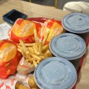 롯데리아 운리점 이미지