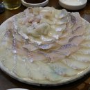 이모활어횟집 이미지