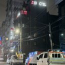 아이유 모텔 이미지