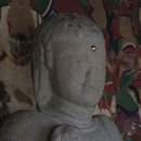 운용사석조여래좌상 이미지