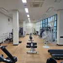 죽미체육공원 다목적운동장 | 매일 시민운동장 내 헬스장에서 건강을 위하여 헬스를 합니다.