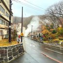 도깨비마을 동상 앞 이미지