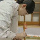 서예에 몰두하는 리센느 미나미의 옆얼굴 미모 ㄷㄷㄷ.jpg 이미지