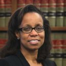 속보! 오바마가 임명한 판사, 미국 대선에서 외국인 투표 합법화 - 트럼프의 시민권 명령, 불법 체류자 2026년 투표함 점 이미지