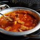 흑돼지김치찌개전문점 김치속돼지 이미지