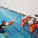 MJ kids 수영장 이미지