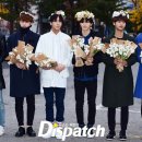 꽃을든남자 이미지