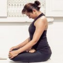 자세교정 스트레칭 이미지