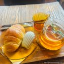 행복커피카페 | 합정 디저트 맛집 커피폴리 호주식 커피와 베이커리 카페 후기