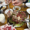 백수약국 | 종로5가 백제정육점 노포 맛집 차돌박이 육회 차돌육회쌈 맛집 내돈내산 후기 평일 웨이팅 꿀팁