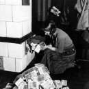 돈이 많이 유통될수록 대부분의 사람들은 더 가난해진다?바이마르 공화국의 인플레이션 이미지