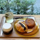 문부공원 | 부산 하단 을숙도 대형 베이커리 카페 블랙업커피 을숙도점