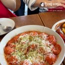 연남동 떡볶이 맛집, 해피치즈스마일 연남점 (떡볶이, 돈까스, 오므라이스 김치볶음밥)