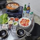 죽여주는 김치찜 이미지