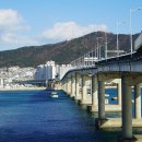 해상공원 분수대 위 이미지