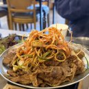 사동 | 영남대 맛집 :: 팔공큰돼지찌개 솥뚜껑삼겹살 경산 사동점 메뉴 주차 후기