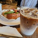 헤이구디 | 구디역 바로 앞! 유럽 감성 대형 카페, 메이비카페 브런치 재방문 후기