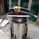 대형 진공청소기 이미지