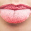 “혀 색깔이 왜 이래?”…혀가 알려주는 건강 상태는? 이미지