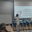 송산도서관 1층 이미지