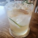 우이산장 | [망원 uig] ☕️ 망원동에서 만난 스코틀랜드 산장, 'Uig(우이그)' 솔직 후기! 🏠✨