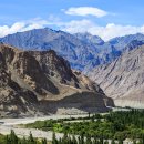 무지개가 피어나는 이미지