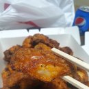 덕포점굽네치킨 | [치킨 / 굽네치킨] 굽네치킨메뉴 고추바사삭 먹방~ 뼈때리는 후기~