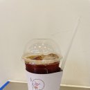 욤카페 - 송파구 백제고분로 438 | 욤카페