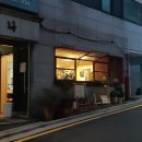 베러디 | 신사역 카페 베러디 쿠심 작가님 사진전 후기