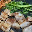 고기밥상 이미지