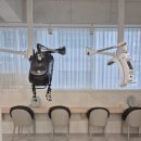 영통역 미용실의 8미터 창에 화이트 쉬폰커튼 시공 후기