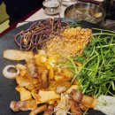 솥뚜껑 삼겹살 이미지