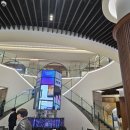 구로-구로-구로-2354 | 용인 솔스퀘어컨벤션 결혼식 방문기: 생화가 예쁜 홀 &amp; 1층 아크앤북 서점 코스