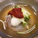 쫄깃한 면발에 매콤달콤한 양념의 조화! 전국 함흥냉면 맛집 5 이미지