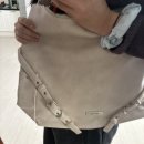 온-데이(On-Day) | [내돈내산] 대학생 보부상 백 추천! 애즈온 AS’ON DAY DUAL BAG LIGHT-BEIGE 솔직 후기
