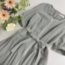 컬러 포인트 시어서커 원피스 라이트카키(light khaki) 색상 구매 후기 - 반팔 스퀘어넥 라인 배색...
